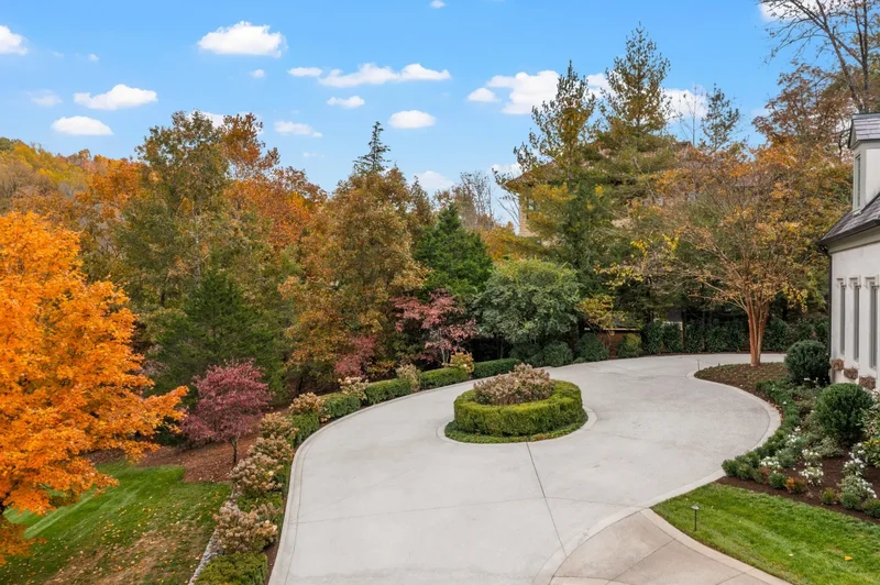 1033 Vaughn Crest Dr , Franklin, TN 37069, Franklin, Tennessee, United States. - Photo 83