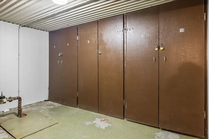 84 Grant St 7, Somerville, Massachusetts, United States. - Photo 36