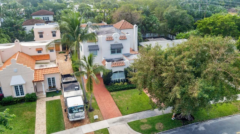 Rugby Road, West Palm Beach, Florida, United States. - Photo 28