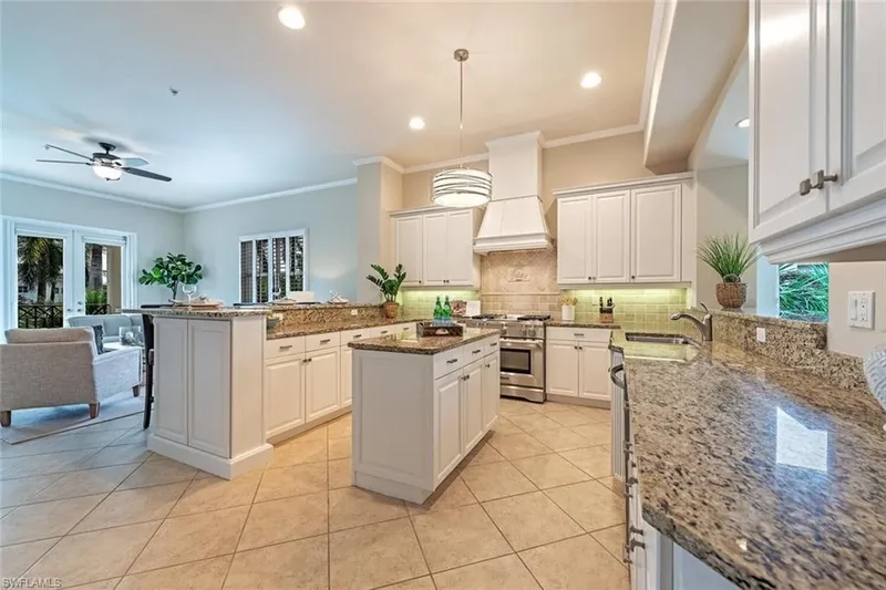 2859 Tiburon BLVD E, #103, Naples, FL, 34109, USA, Naples, Florida, United States. - Photo 7