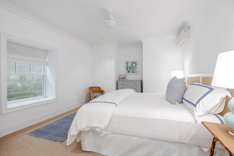 70 Peconic Avenue, Shelter Island Heights, New York, United States. - Photo 3
