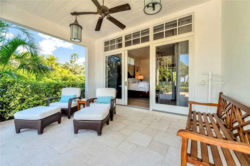 707 Grove Place, Vero Beach, FL, 32963, USA, Orchid, Florida, United States. - Photo 16
