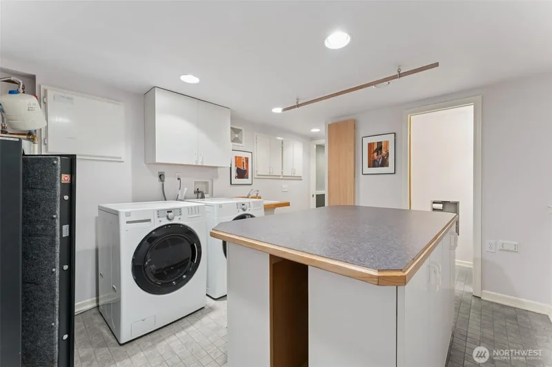 16905 SW 35th Avenue, Burien, WA, 98166, USA, Burien, Washington, United States. - Photo 33