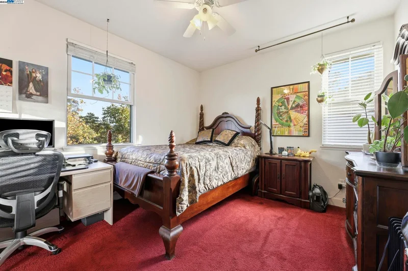 1136 Taraya Ter, Hercules, California, United States. - Photo 52
