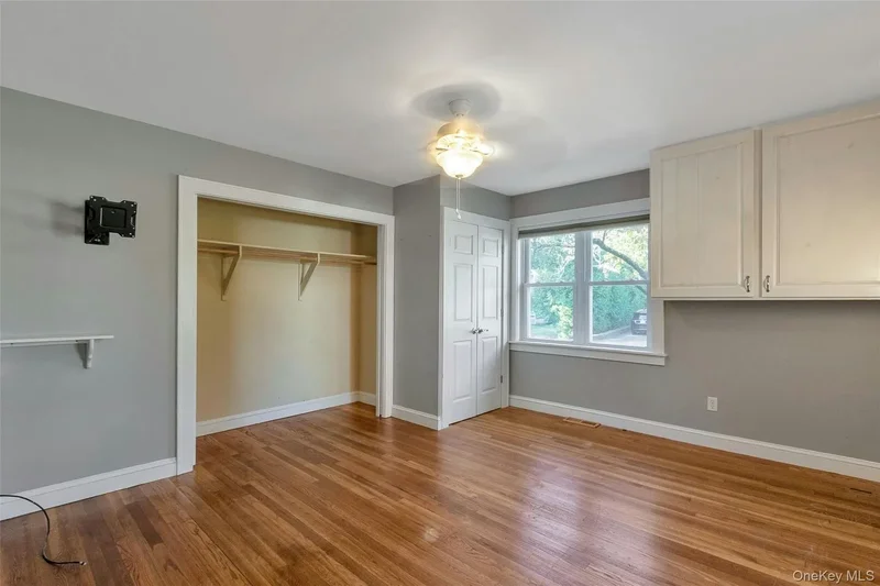 10 Lakeview Avenue, Spackenkill, New York, United States. - Photo 13