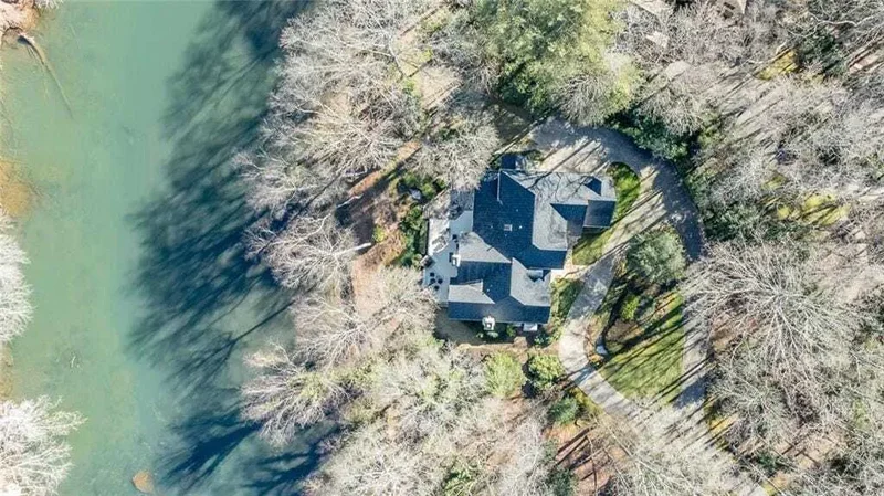 325 Riverhall Court, Sandy Springs, GA, 30350, USA, Atlanta, Georgia, United States. - Photo 60