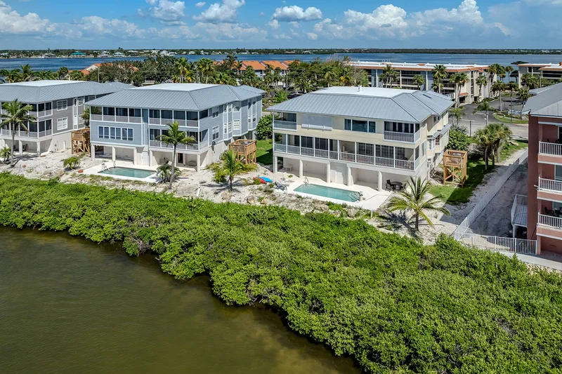 1400 Beach Road , 3, Englewood, FL 34223, Englewood, Florida, United States. - Photo 40