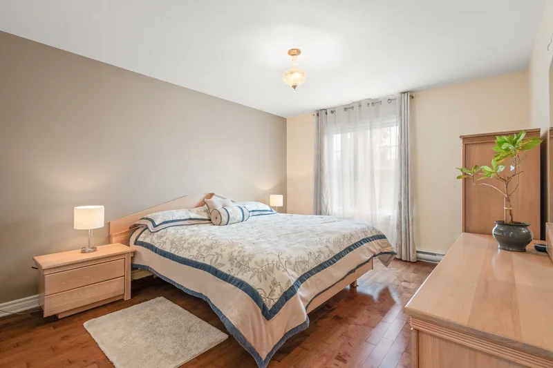125 Rue du Diamant, Bromont, Quebec, Canada. - Photo 6