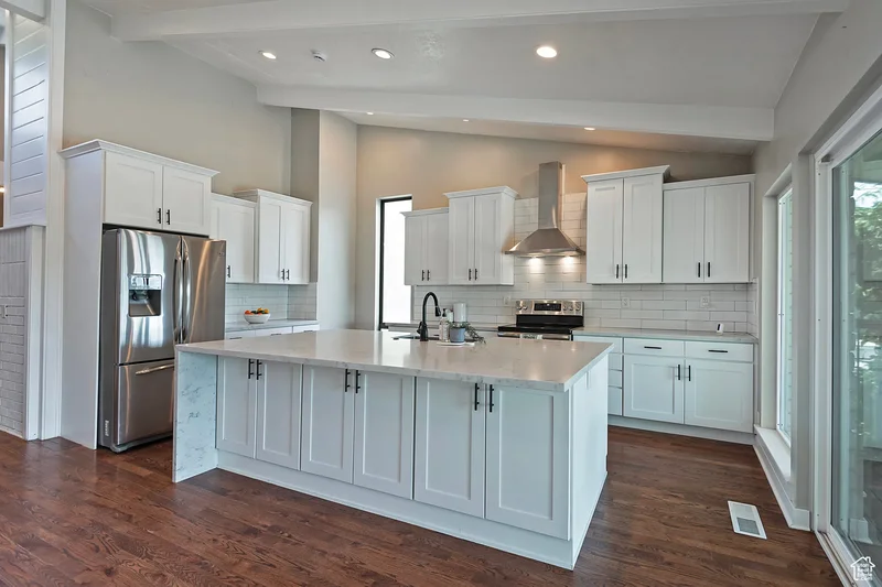 2200 S WASATCH DR, Salt Lake City, Utah, United States. - Photo 4