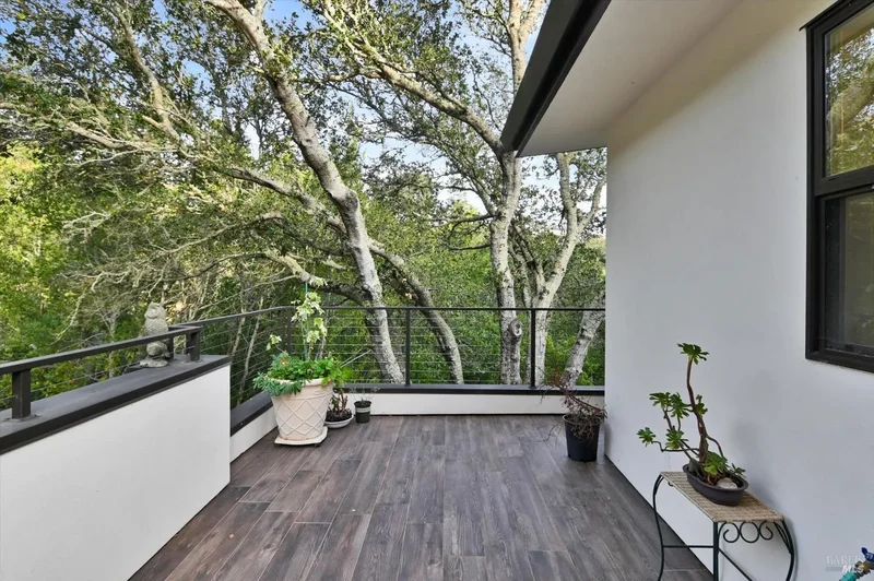 615 Oak Manor Drive, Fairfax, California, United States. - Photo 27