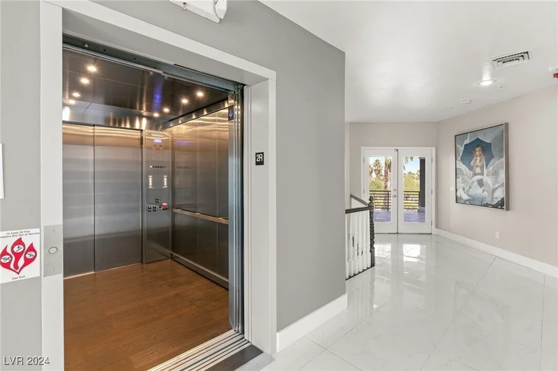 5930 N El Capitan Way, Las Vegas, Nevada, United States. - Photo 32