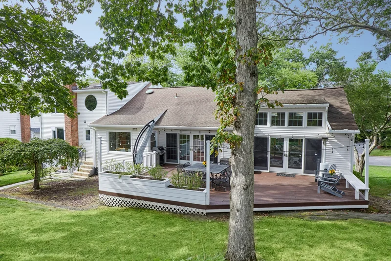 Van Etten Boulevard, New Rochelle, New York, United States. - Photo 29