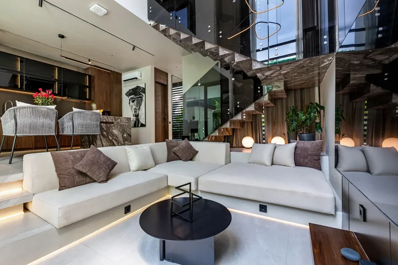2BR Grey Villas: Brutalism and Elegance, Canggu, Berawa