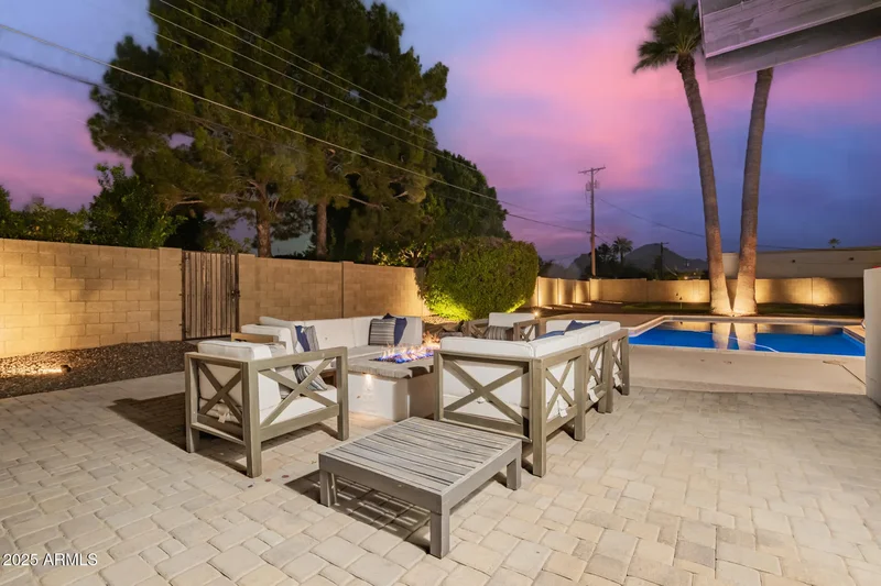 3444 E CAMELBACK Road, Phoenix, AZ 85018, Phoenix, Arizona, United States. - Photo 45