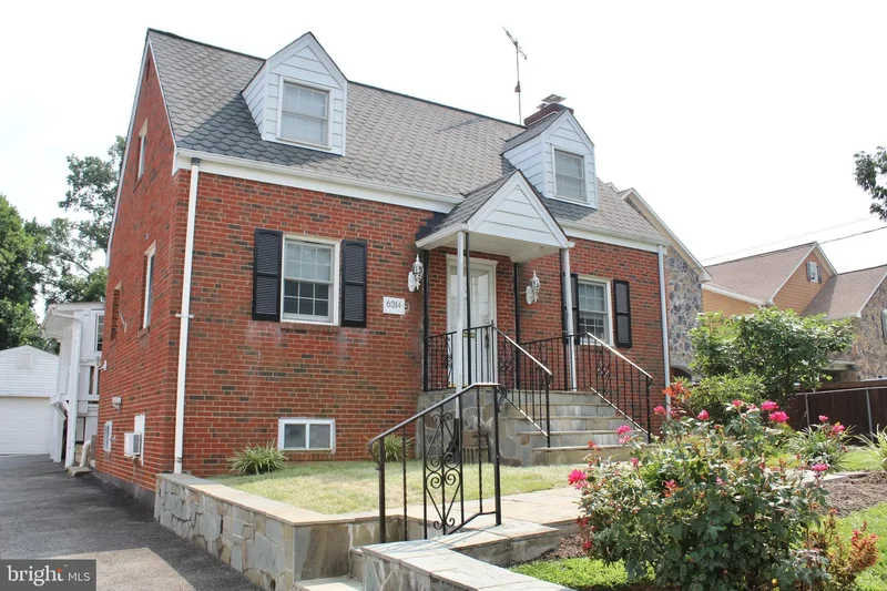 6314 Washington Boulevard, Arlington, VA 22205, Arlington, Virginia, United States. - Photo 6