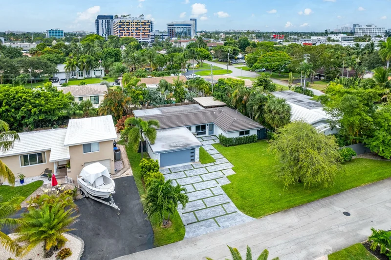 2117 NE 29th St , Fort Lauderdale, FL 33306, Fort Lauderdale, Florida, United States. - Photo 6