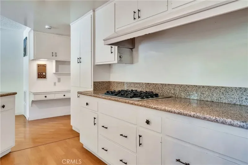 211 Peacock Lane, Montebello, California, United States. - Photo 16