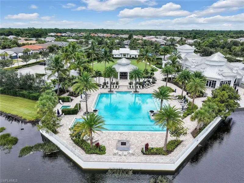9487 Greyhawk TRL, Naples, Florida, United States. - Photo 17
