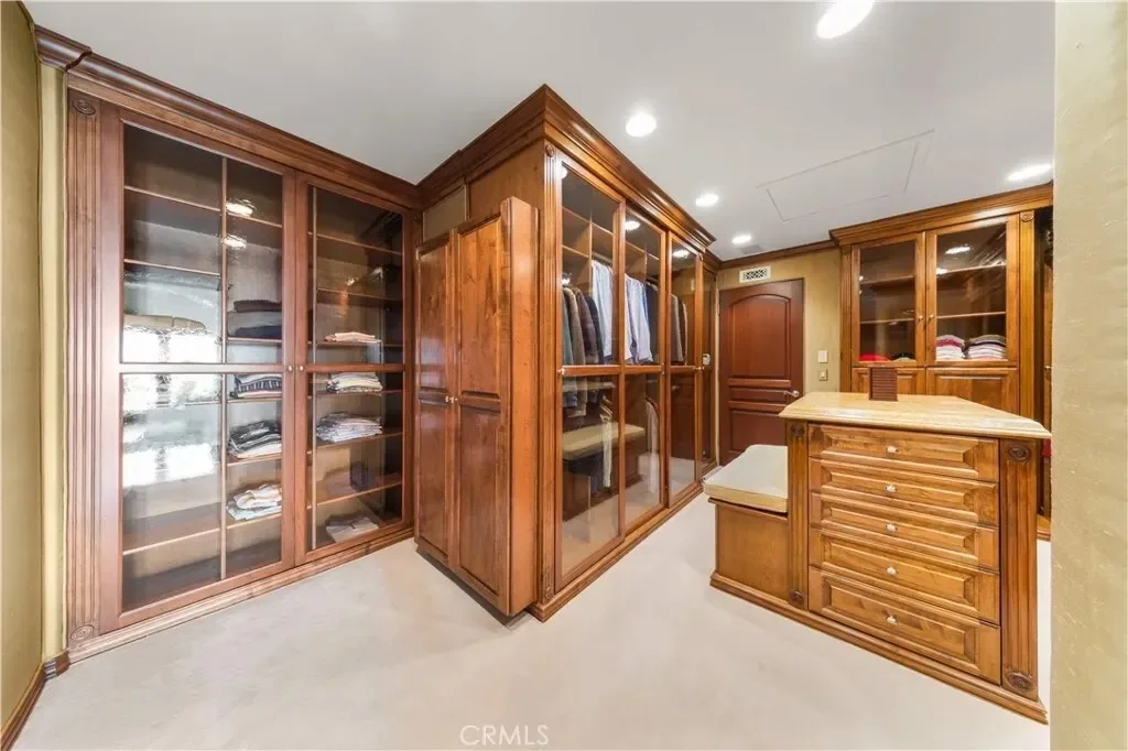 64 Laurel Drive, Rolling Hills, California, United States. - Photo 34