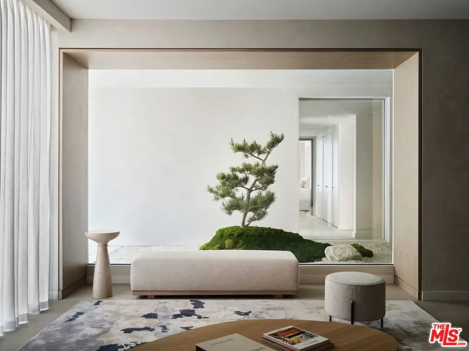 9200 Wilshire Blvd 203E, Beverly Hills, California, United States. - Photo 16
