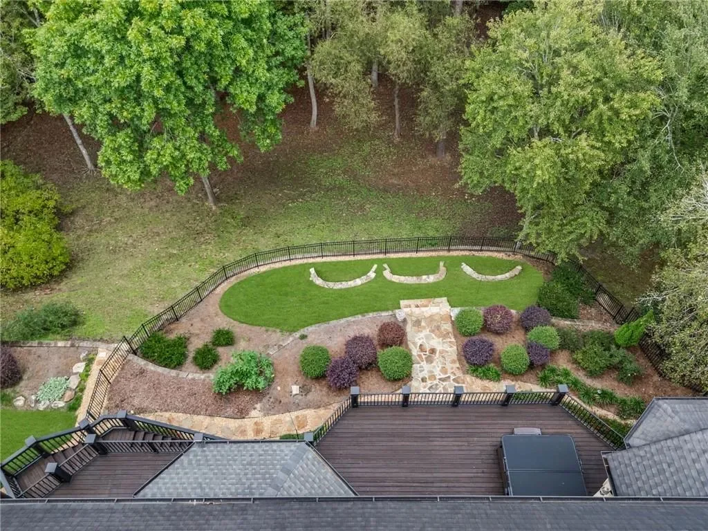 1655 Misty Oaks Drive, Atlanta, Georgia, United States. - Photo 54