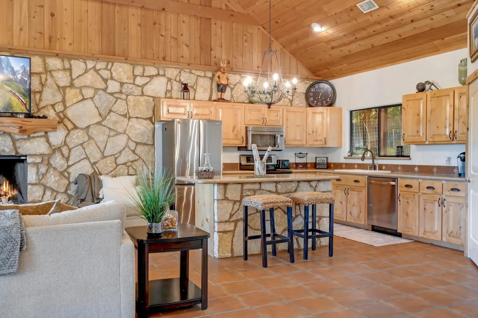 401 Madrone Canyon DR, Dripping Springs, Texas, United States. - Photo 16