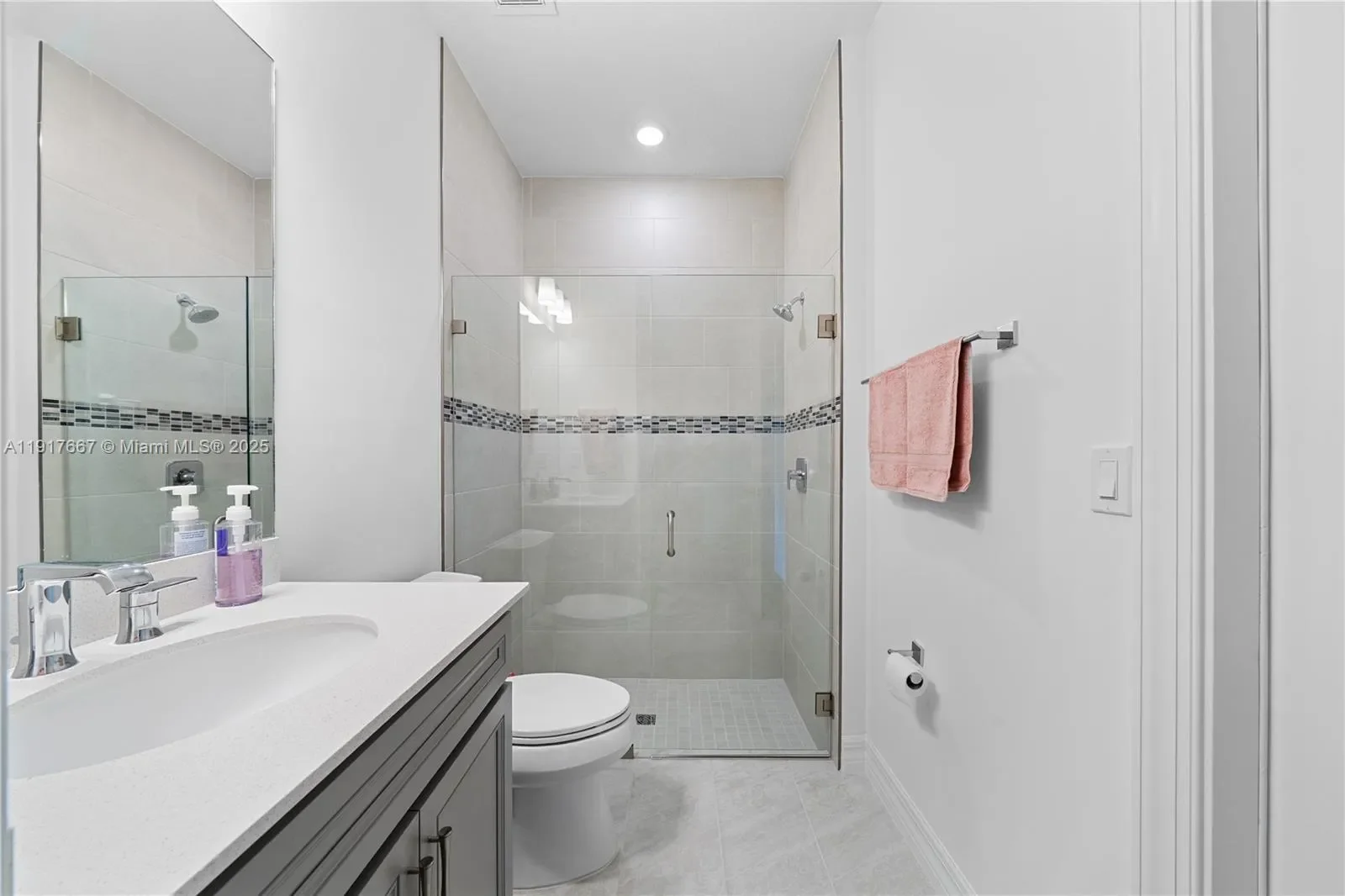 2715 Primrose Pl, Fort Lauderdale, Florida, United States. - Photo 20