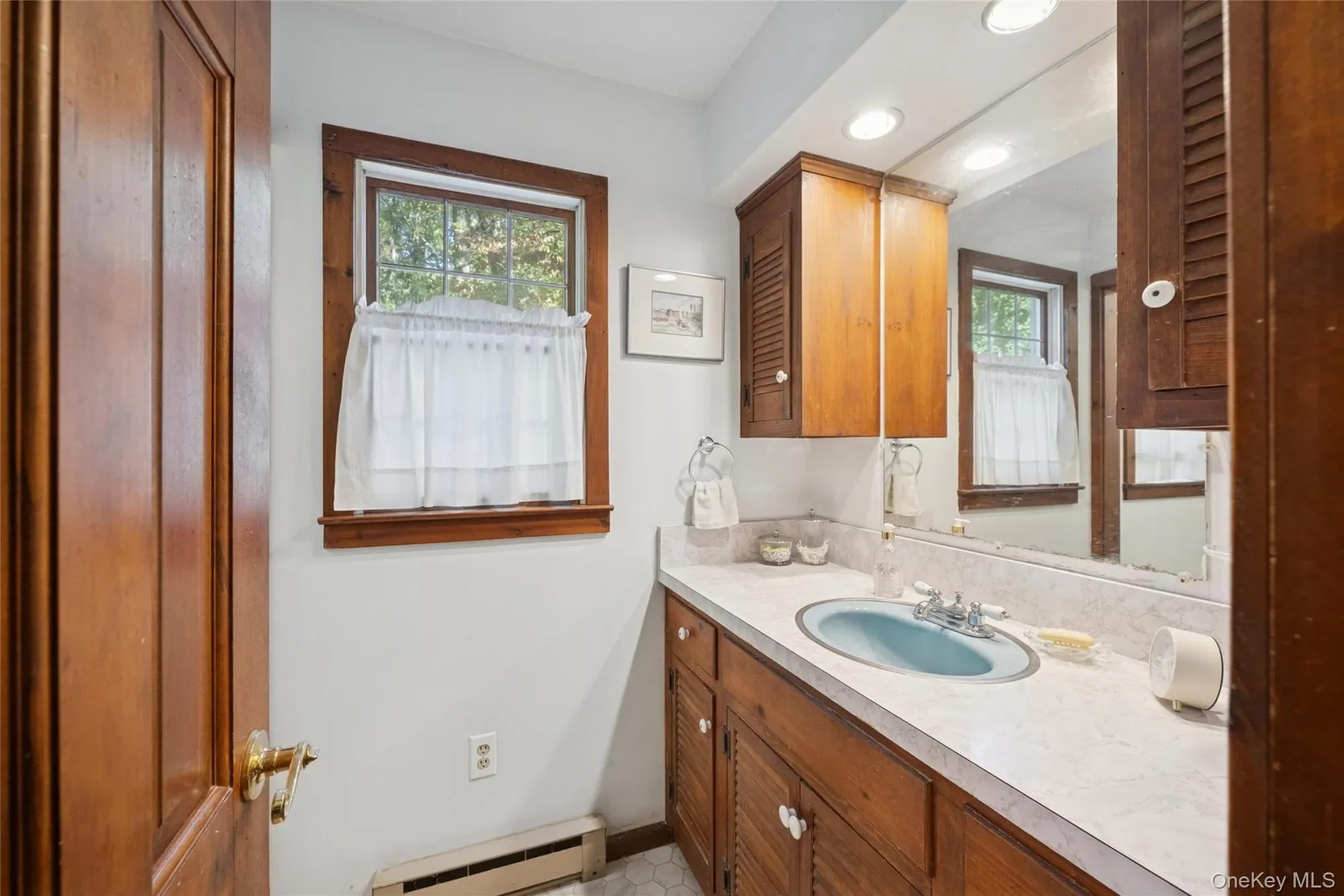 1420 Laurelwood Drive, Laurel, New York, United States. - Photo 24
