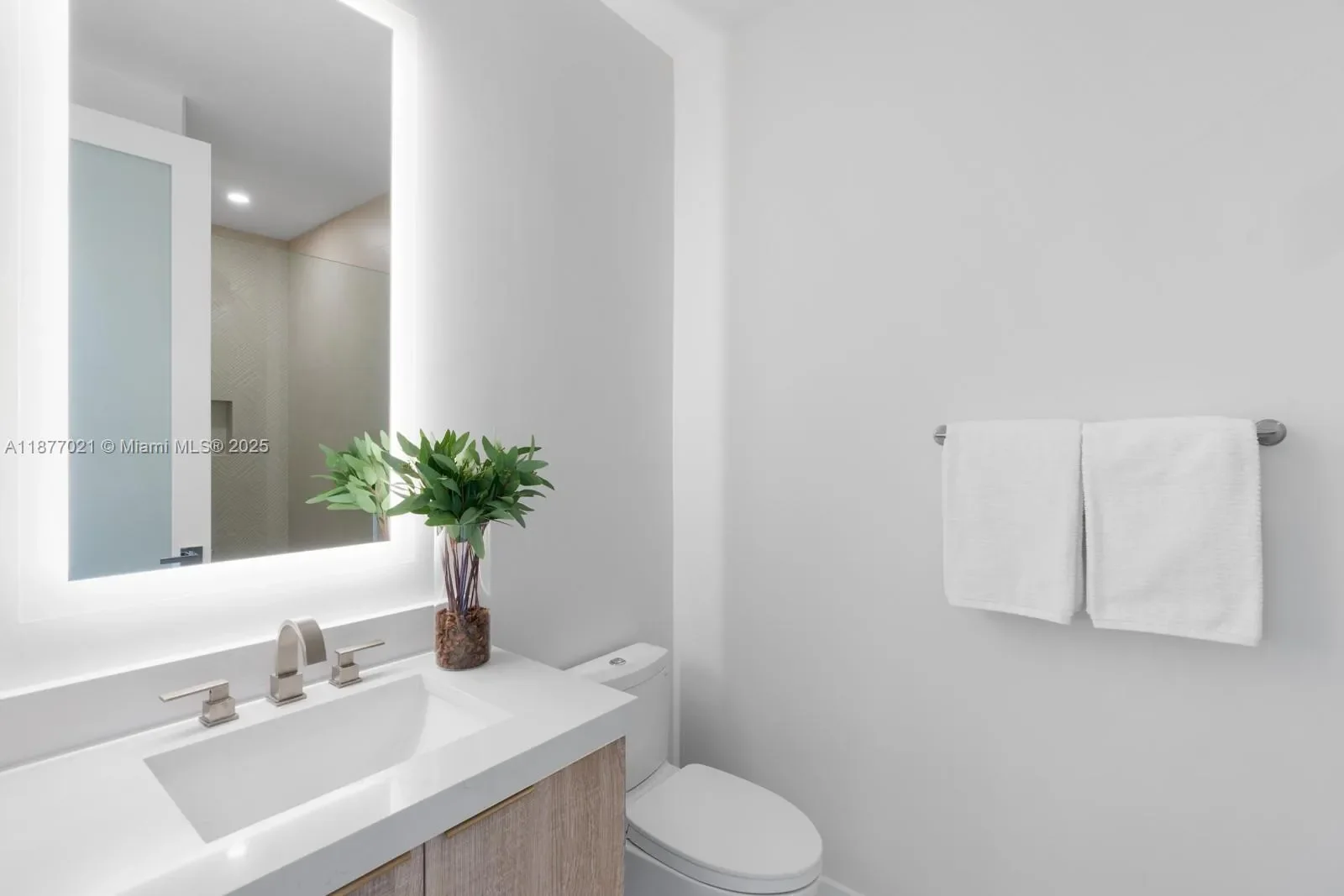 1351 Stillwater Dr, Miami Beach, Florida, United States. - Photo 11