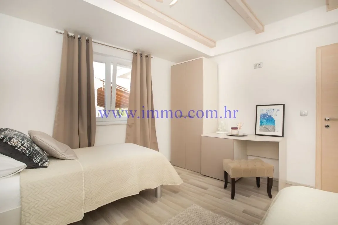 Šibenik, Croatia, Gradska cetvrt Varos, Sibenik, Sibenik-Knin County. - Photo 31