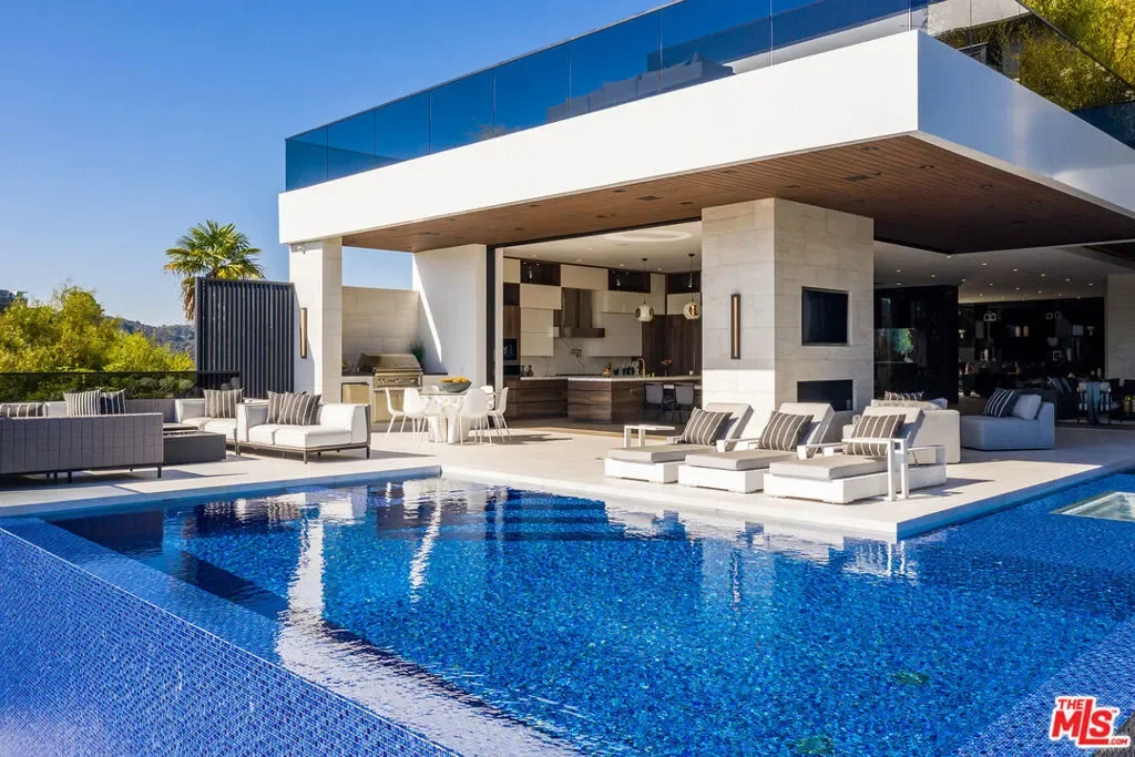 1475 Bel Air Road, Los Angeles, California, United States. - Photo 33