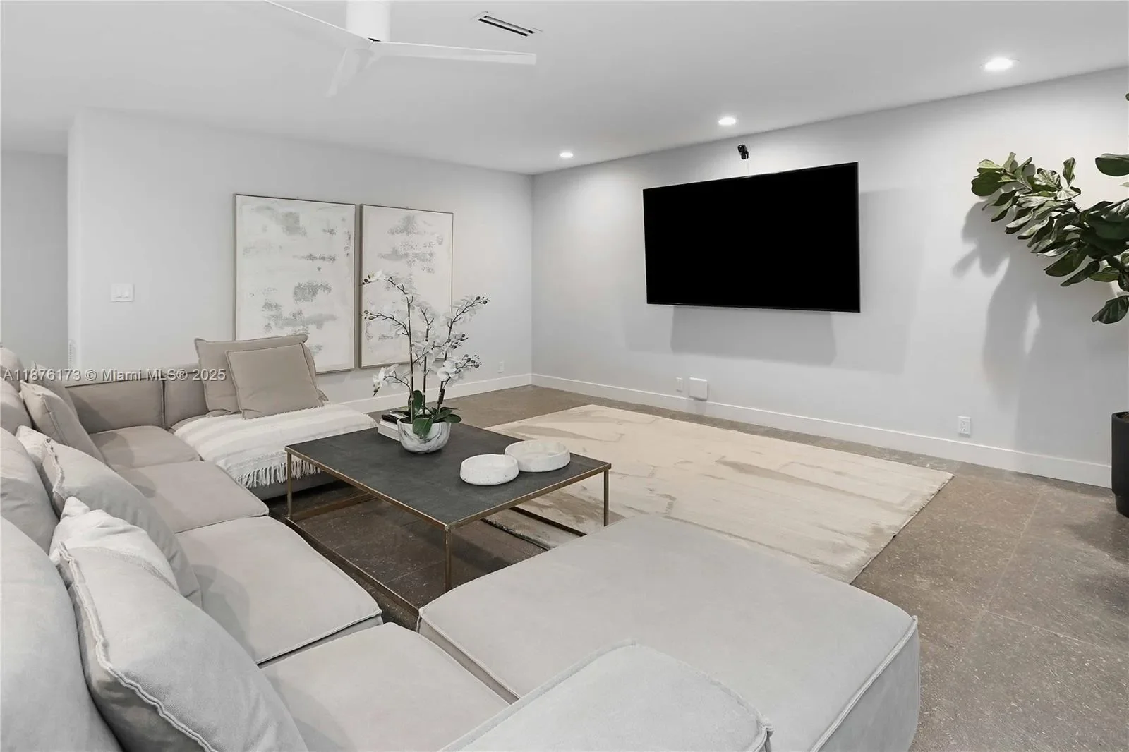 Gallery photo 4