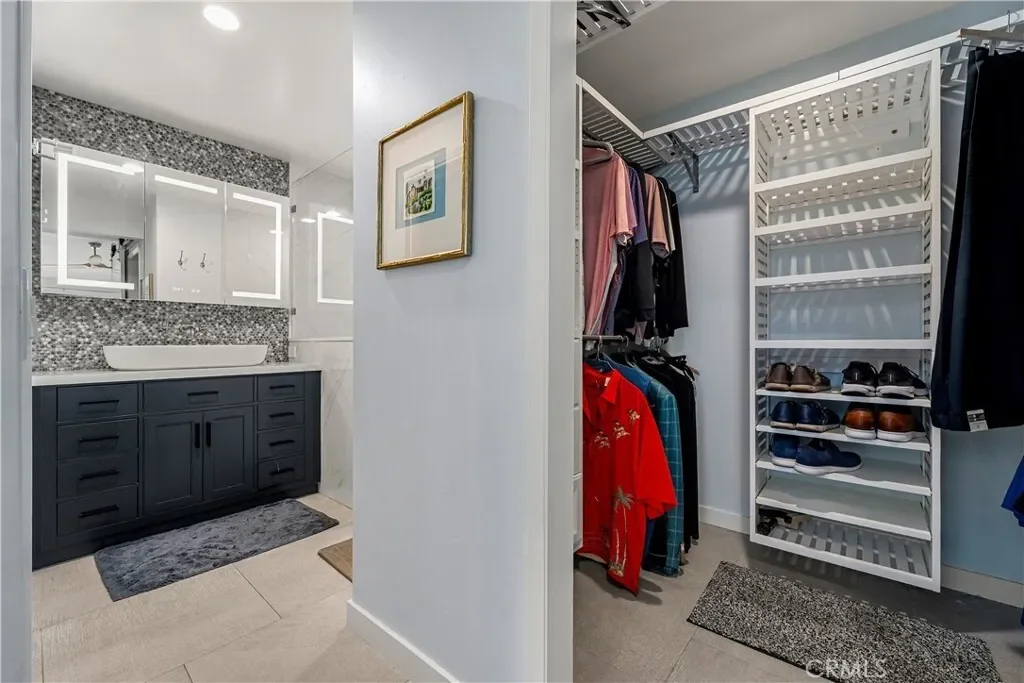 Gallery photo 4