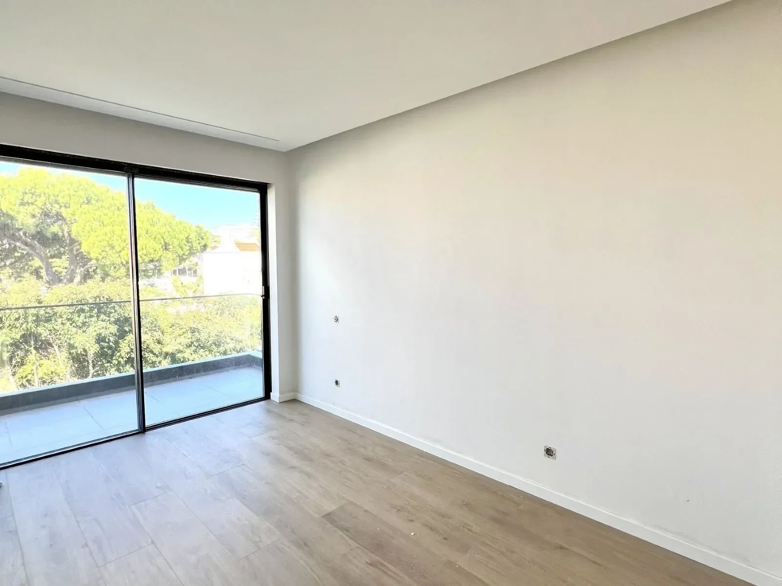 Gallery photo 11