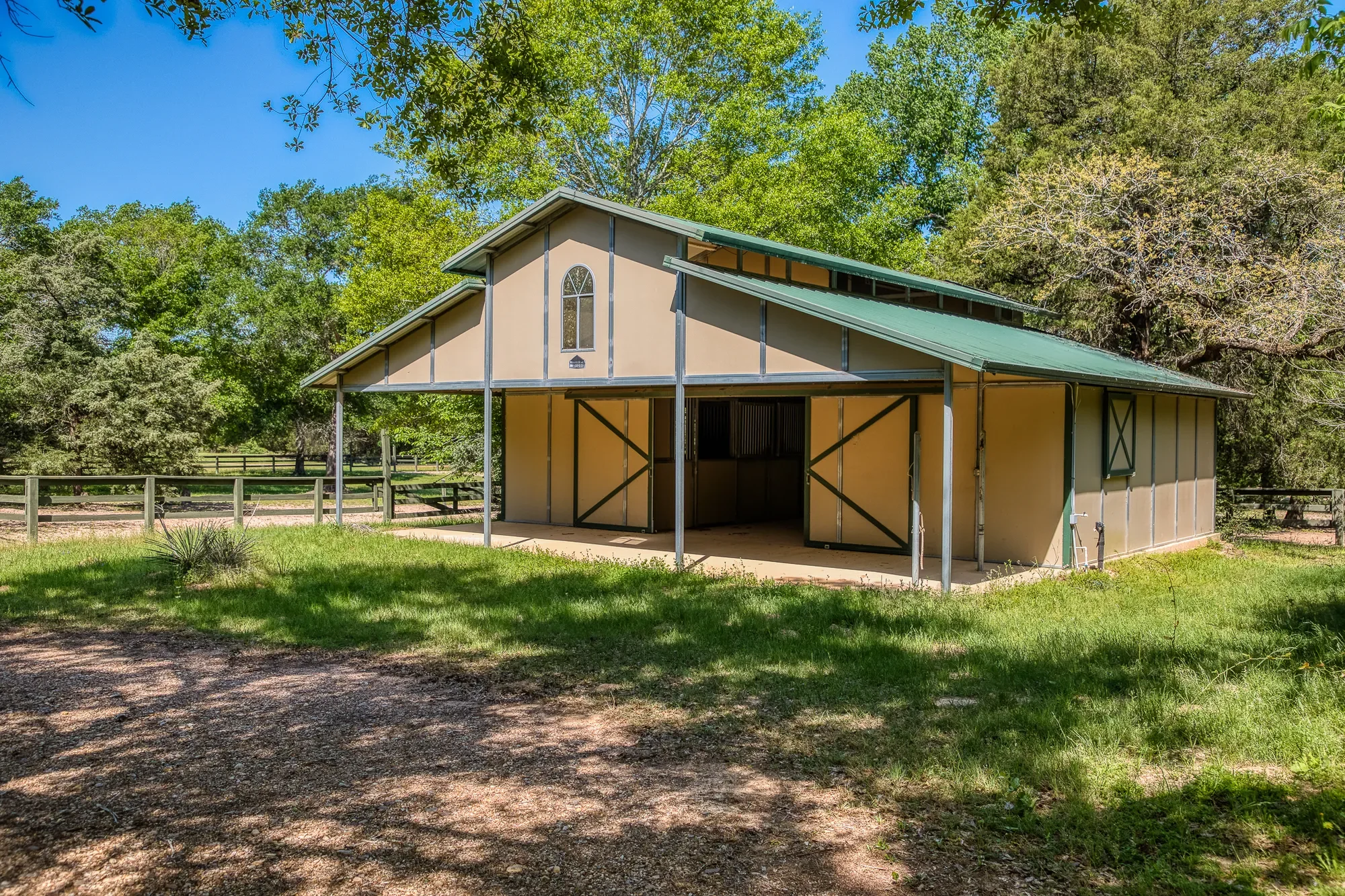 6925 S Sycamore Crossing Rd A , Bellville, TX 77418-3134, Bellville, Texas, United States. - Photo 7