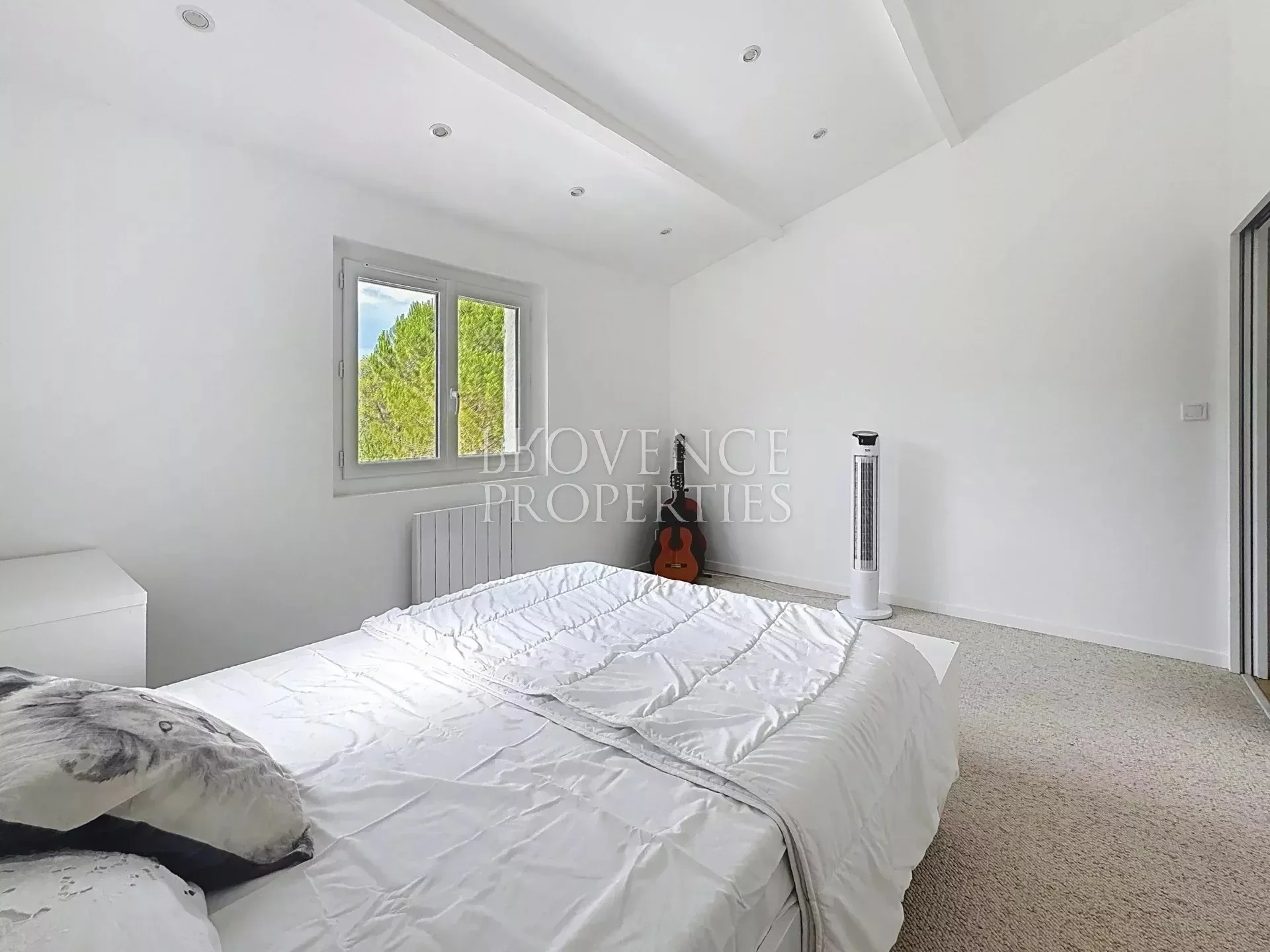 Gallery photo 9