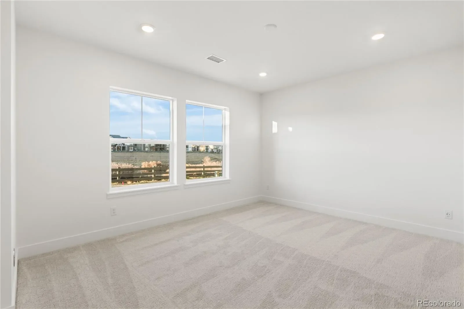 Gallery photo 11