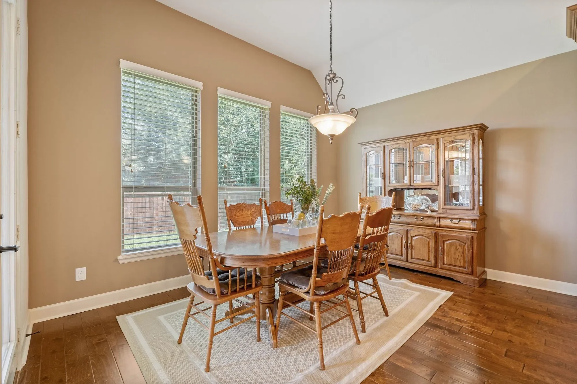 35 N Beech Springs Drive, The Woodlands, TX 77389, The Woodlands, Texas, United States. - Photo 18