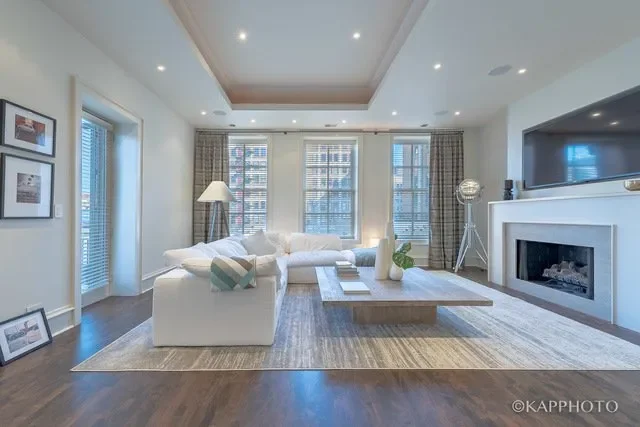 319 West Erie Street , 2W, Chicago, IL 60654, Chicago, Illinois, United States. - Photo 8