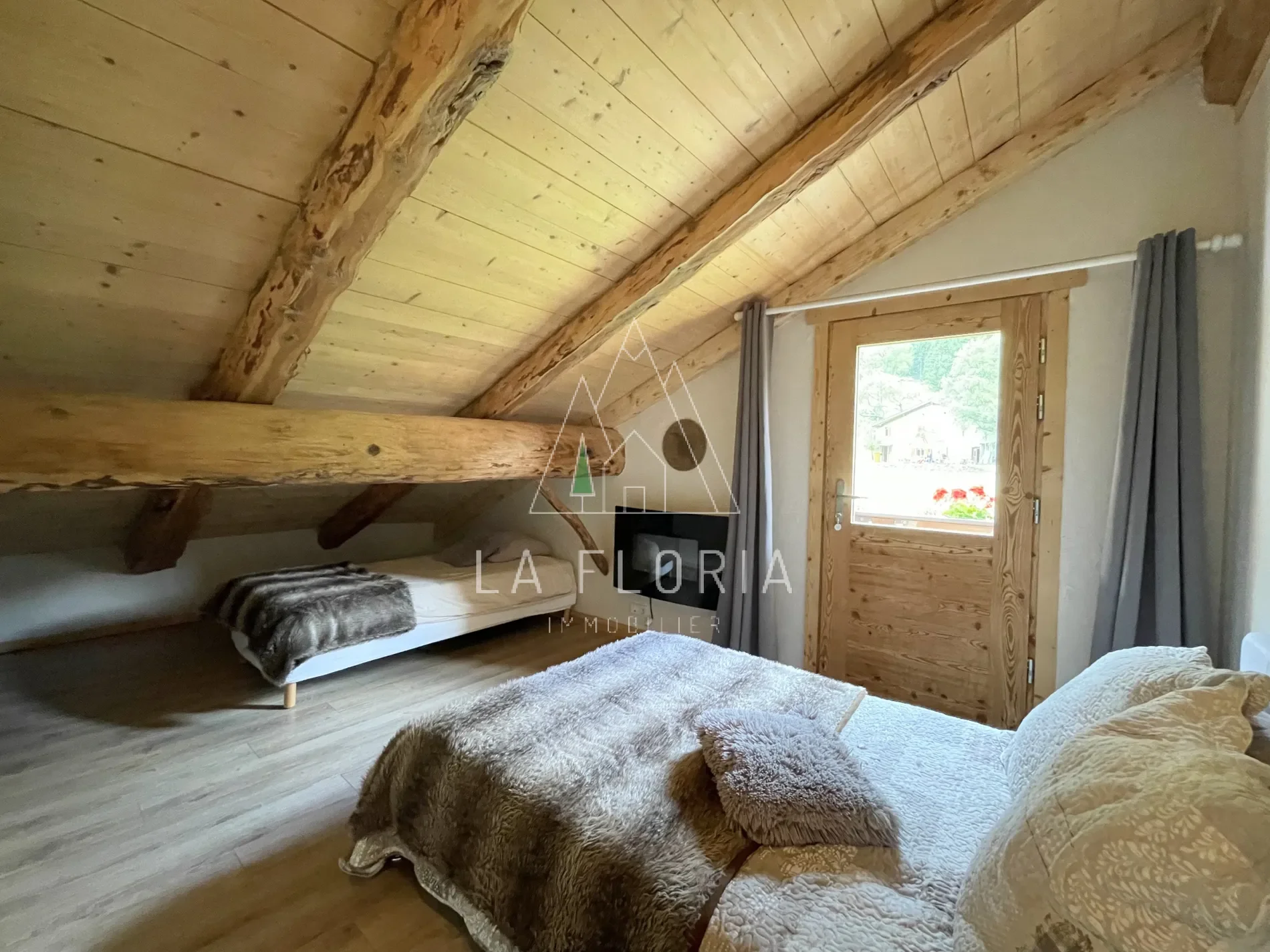 Gallery photo 11