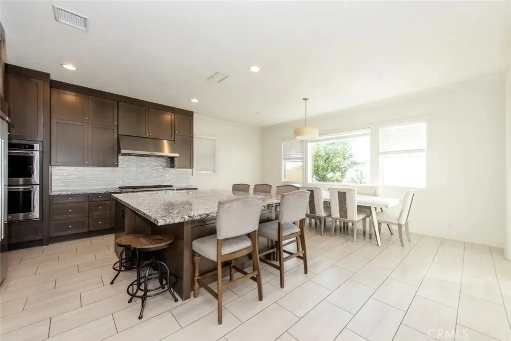 23 Manzanillo, Lake Forest, California, United States. - Photo 3