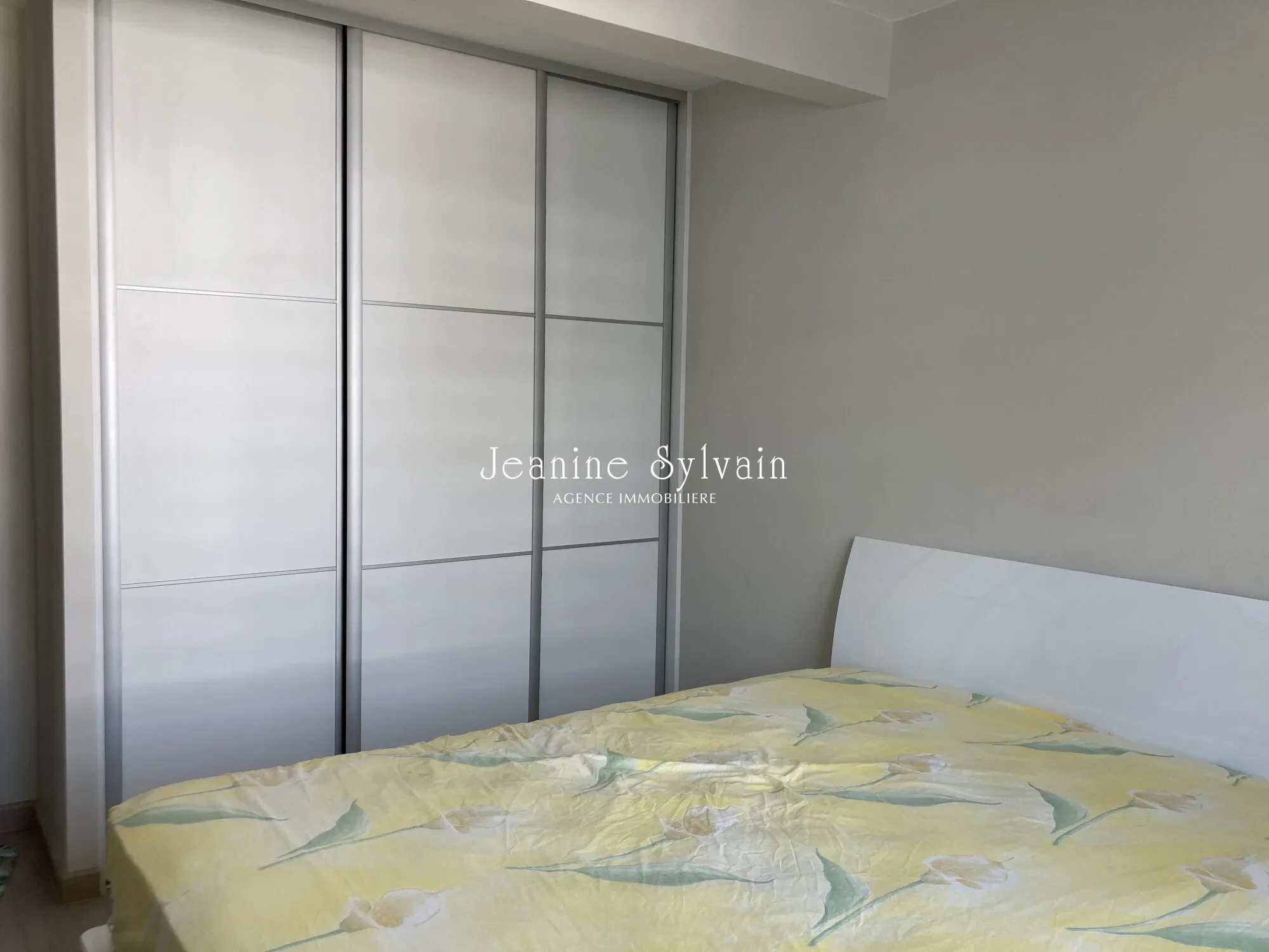 Gallery photo 5