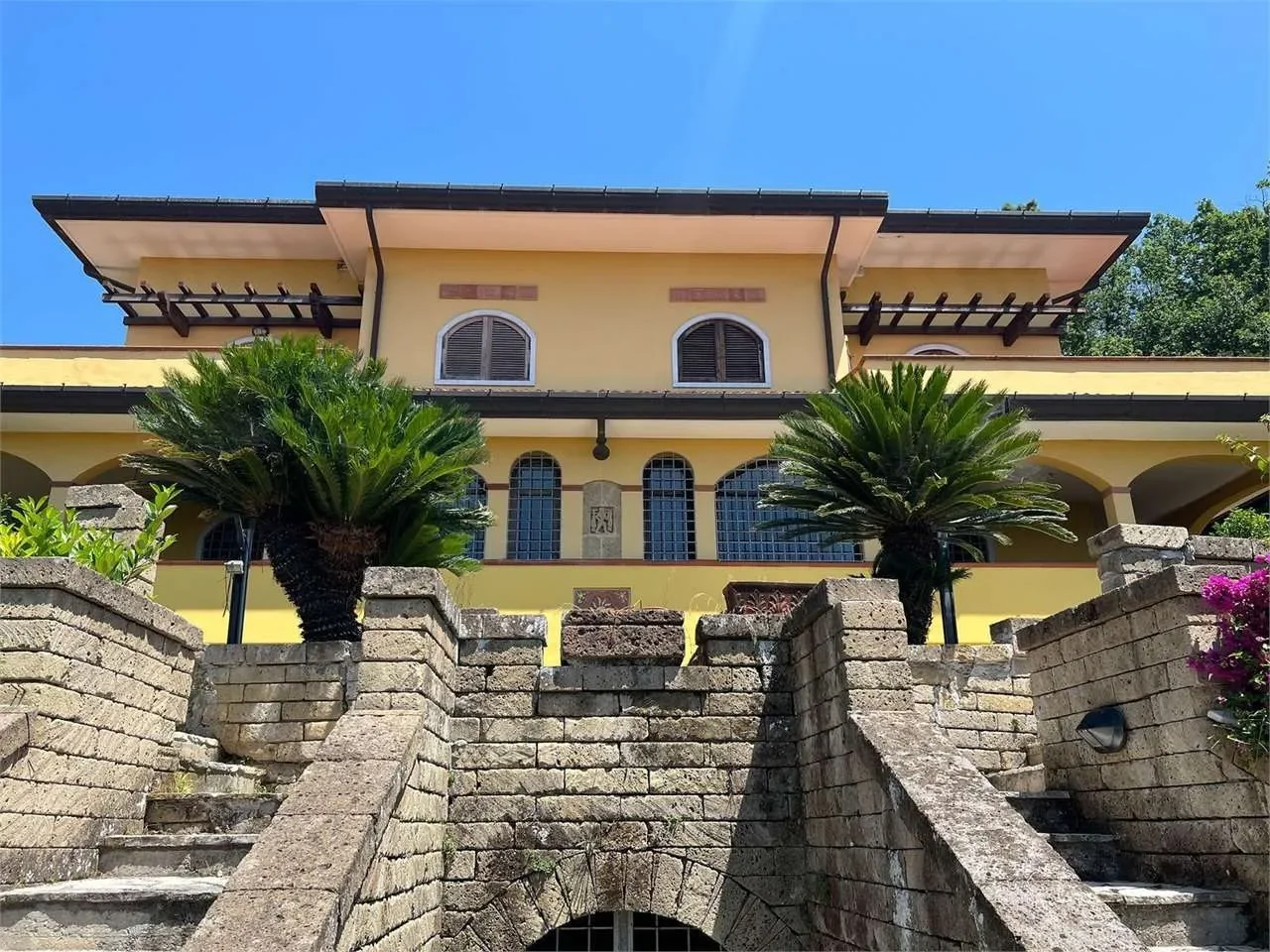 Via Monteverde, Carrara, Tuscany, Italy. - Photo 30