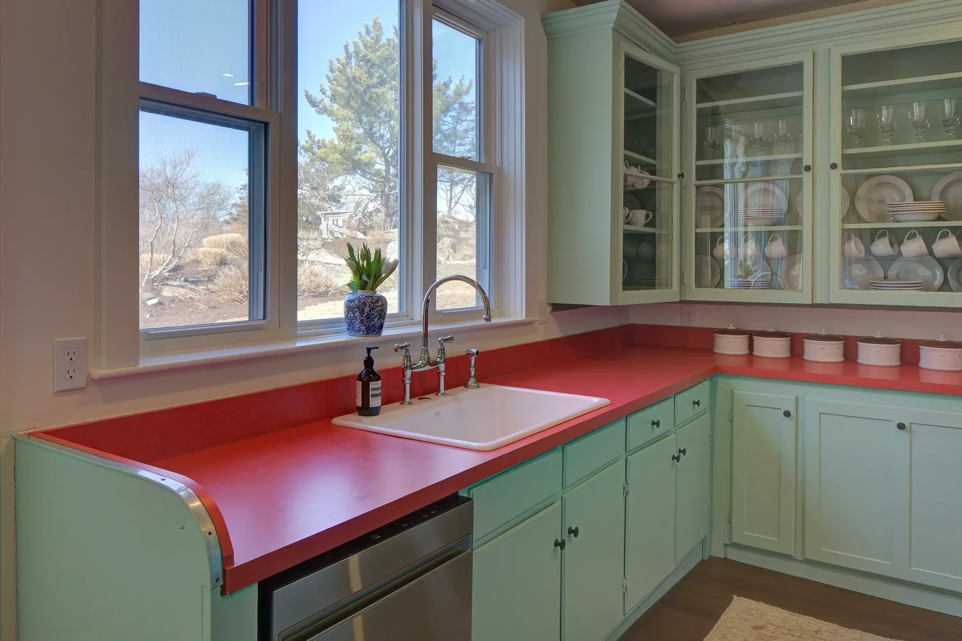 6 Price's Cove, Newport, RI 02840, Newport, Rhode Island, United States. - Photo 18