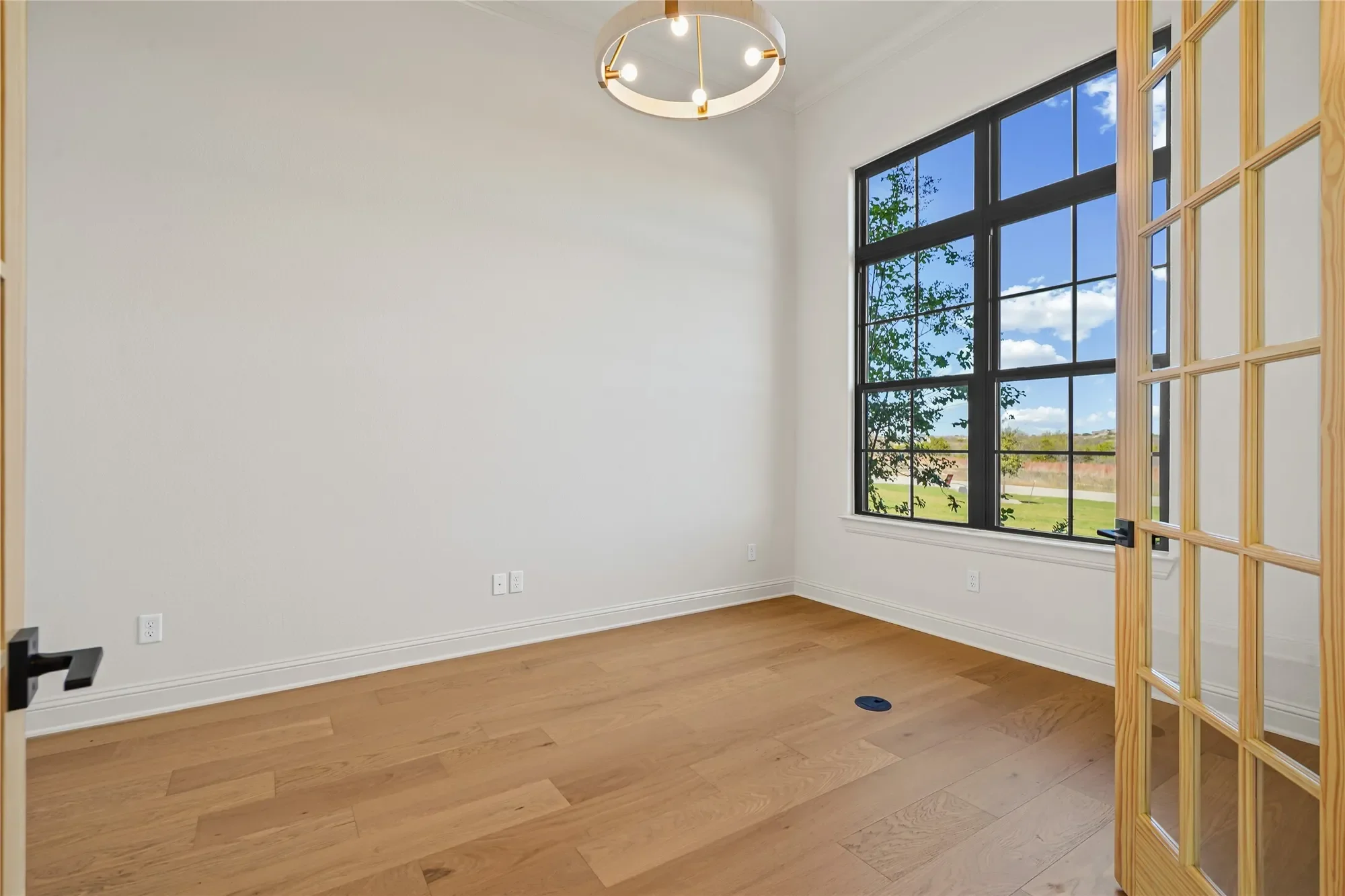 Gallery photo 5
