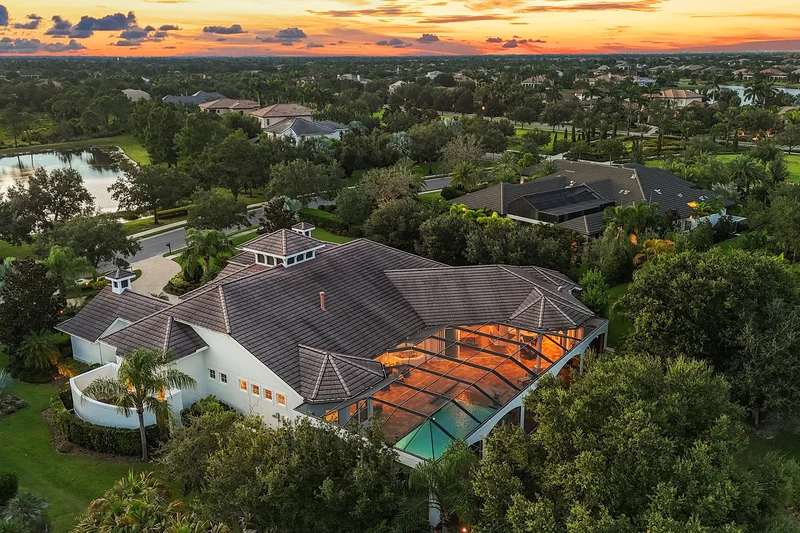 8009 Bounty Lane, Bradenton, FL 34202, Bradenton, Florida, United States. - Photo 91