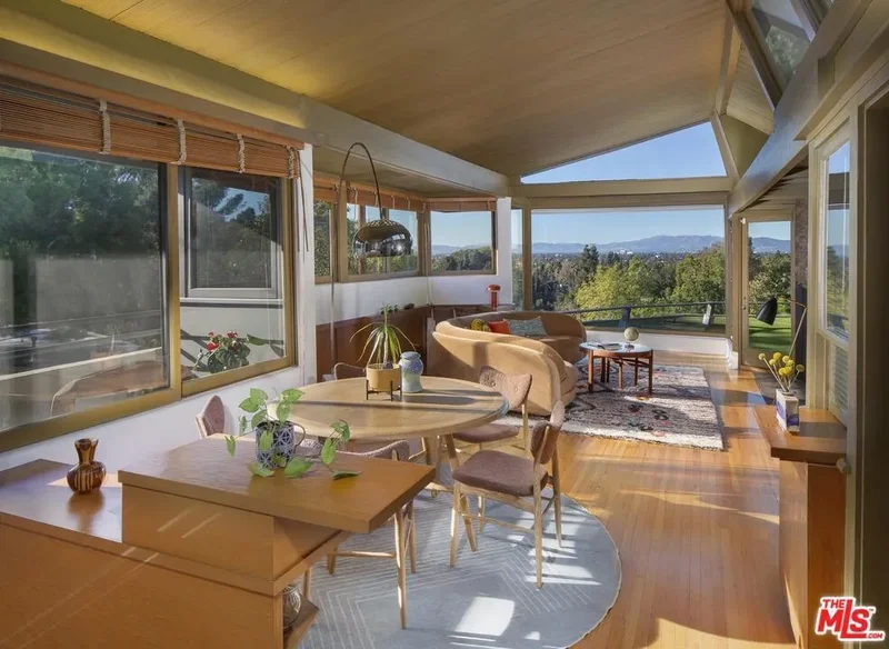 3624 Buena Park Drive, Los Angeles, California, United States. - Photo 8