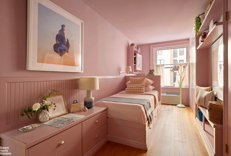 East 74th Street, New York, New York, United States. - Photo 18