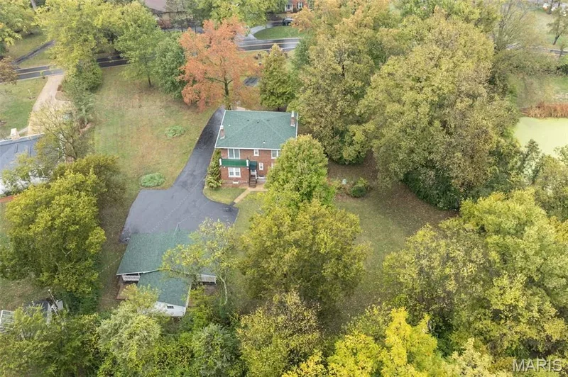 9320 Lincoln Drive, Sunset Hills, Missouri, United States. - Photo 74