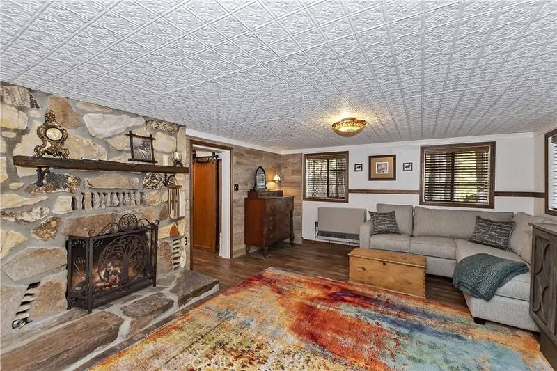 329 Summit Road, Lake Arrowhead, CA 92352, Lake Arrowhead, California, United States. - Photo 42